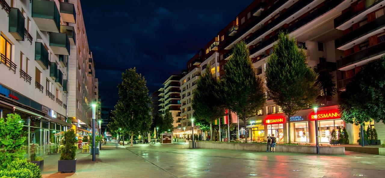 Corvin Holiday Apartments Hotel Budapest Eksteriør billede