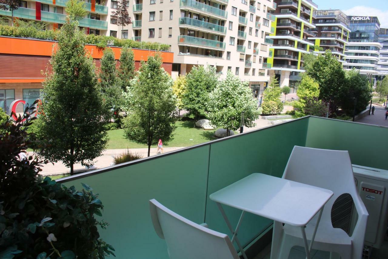Corvin Holiday Apartments Hotel Budapest Eksteriør billede